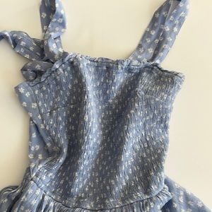 HOLLISTER BOW TIE BACK ROMPER